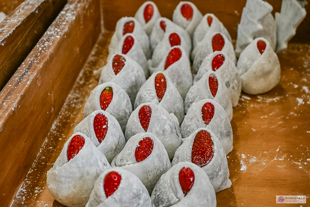 米弎豆お菓子処 台北公館店-鹿港老街排隊名店！冬季限定草莓大福、酥脆小判燒必買/鄰近公館站 @靜兒貪吃遊玩愛分享