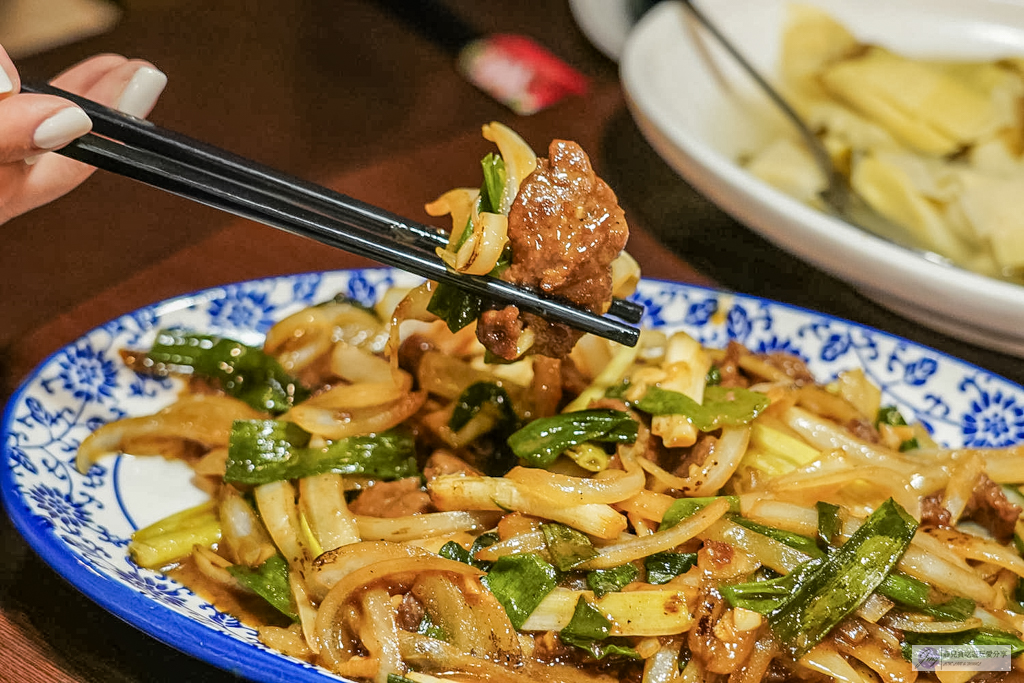 大鼎庭園餐廳-復古平價客家菜，八菜一湯不到3000元，招牌限量鵝肉需預約/鄰近崙坪文化地景園區 @靜兒貪吃遊玩愛分享