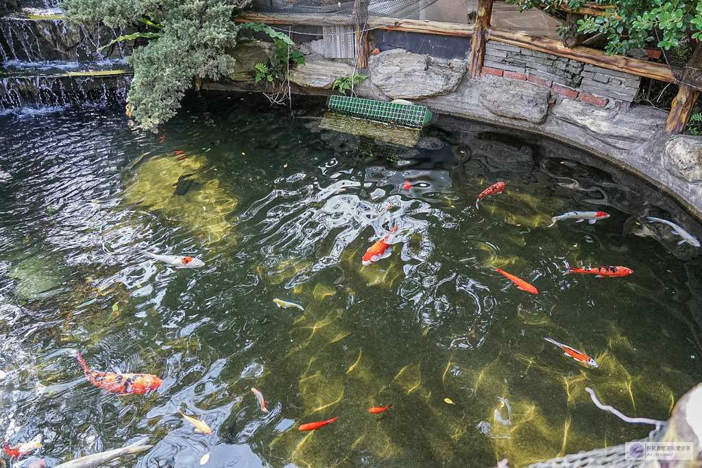 大鼎庭園餐廳-復古平價客家菜，八菜一湯不到3000元，招牌限量鵝肉需預約/鄰近崙坪文化地景園區 @靜兒貪吃遊玩愛分享