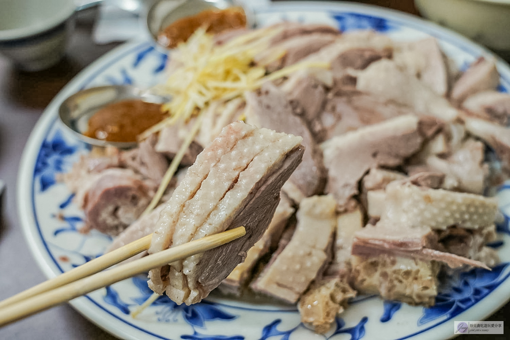 社苓鵝肉店-藏身田間小路內!在地超過30年,內行人才知道的隱藏版美食,鵝肉鮮嫩肥美,骨仔肉必點/鄰近苑裡交流道 @靜兒貪吃遊玩愛分享 社苓鵝肉店-藏身田間小路內!在地超過30年,內行人才知道的隱藏版美食,鵝肉鮮嫩肥美,骨仔肉必點/鄰近苑裡交流道 @靜兒貪吃遊玩愛分享