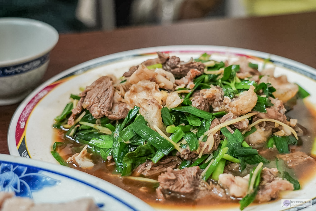 社苓鵝肉店-藏身田間小路內!在地超過30年,內行人才知道的隱藏版美食,鵝肉鮮嫩肥美,骨仔肉必點/鄰近苑裡交流道 @靜兒貪吃遊玩愛分享 社苓鵝肉店-藏身田間小路內!在地超過30年,內行人才知道的隱藏版美食,鵝肉鮮嫩肥美,骨仔肉必點/鄰近苑裡交流道 @靜兒貪吃遊玩愛分享