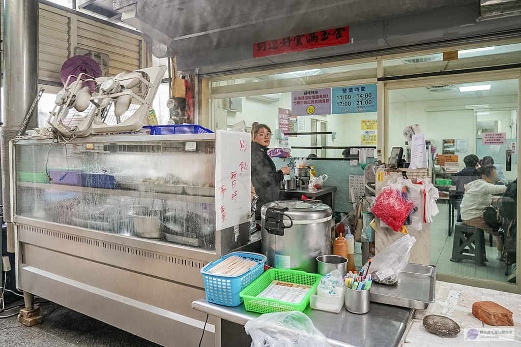 社苓鵝肉店-藏身田間小路內!在地超過30年,內行人才知道的隱藏版美食,鵝肉鮮嫩肥美,骨仔肉必點/鄰近苑裡交流道 @靜兒貪吃遊玩愛分享 社苓鵝肉店-藏身田間小路內!在地超過30年,內行人才知道的隱藏版美食,鵝肉鮮嫩肥美,骨仔肉必點/鄰近苑裡交流道 @靜兒貪吃遊玩愛分享