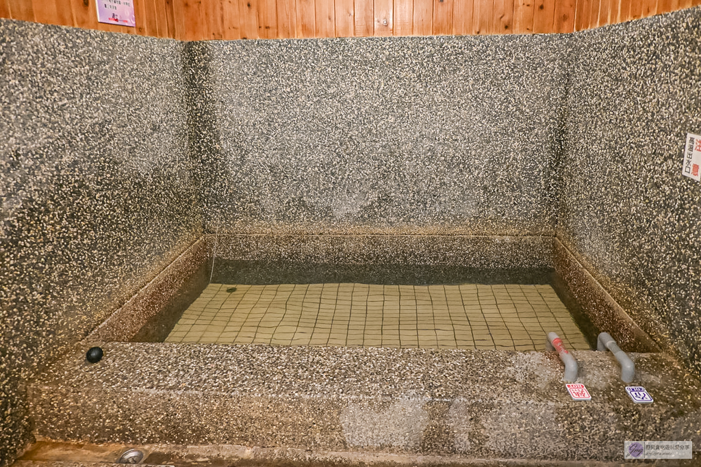 源來如池-24小時平價湯屋！平價溫泉湯屋，大眾池不限時，雙人湯屋300元，附Dyson吹風機超佛心 @靜兒貪吃遊玩愛分享
