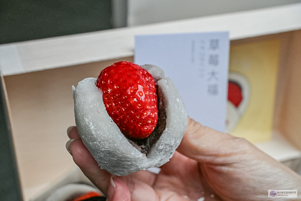 滋養和菓子-在地超過70年老字號！冬季必排草莓大福，登上Netflix紀錄片 @靜兒貪吃遊玩愛分享
