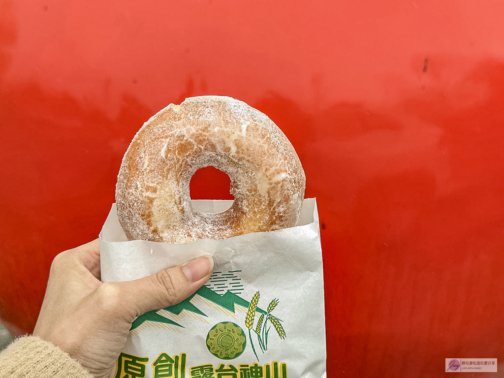 米嚕達嚕甜甜圈-一週只營業四天！外酥內Q如麻糬，一個40元，橋頭臭豆腐旁必吃銅板美食 @靜兒貪吃遊玩愛分享