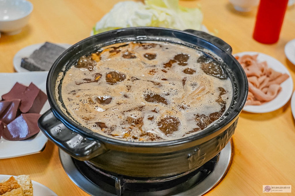 陽柳塘薑母鴨-桃園最強老厝薑母鴨！湯頭濃郁肉質嫩，份量超有誠意/鄰近中壢COSTCO @靜兒貪吃遊玩愛分享