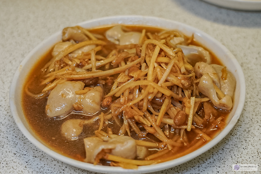 穎川美食館-超過70年老宅三合院！六道菜一個人不到400元，椒鹽脆皮豬腳必點 @靜兒貪吃遊玩愛分享