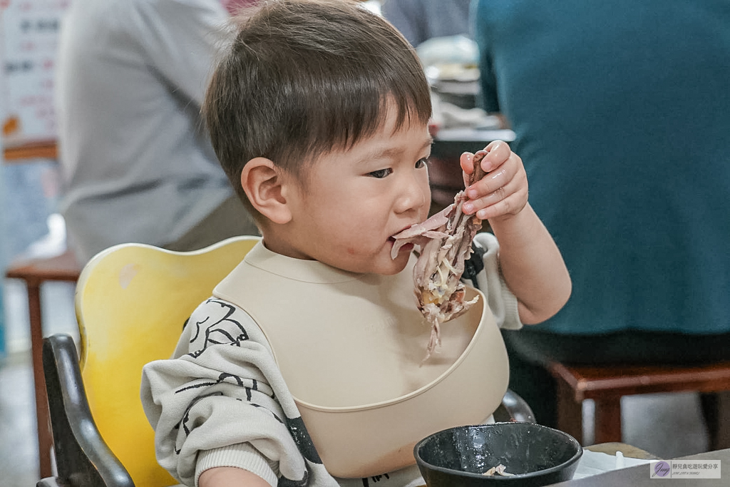 陶香甕缸雞-隱身民宅巷弄私房烤雞！沒預約吃不到，外皮酥脆肉爆汁，牛蒡天婦羅超涮嘴 @靜兒貪吃遊玩愛分享