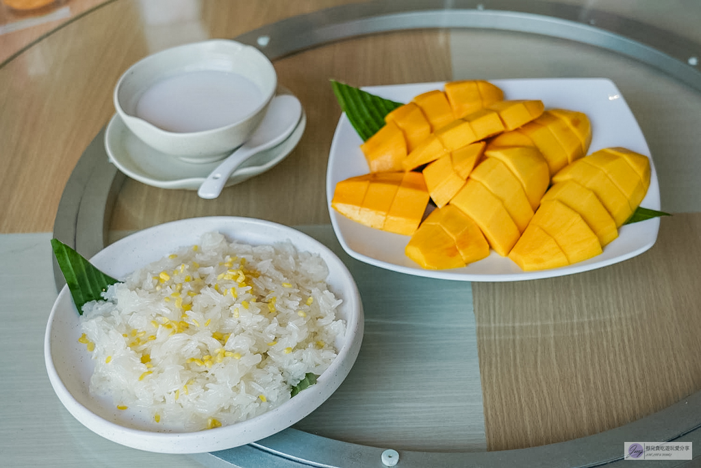 曼谷美食-Savoey 上味泰餐館-Terminal 21必吃排隊泰菜!經典黃金咖哩蟹與大頭蝦冬蔭功 @靜兒貪吃遊玩愛分享 曼谷美食-Savoey 上味泰餐館-Terminal 21必吃排隊泰菜!經典黃金咖哩蟹與大頭蝦冬蔭功 @靜兒貪吃遊玩愛分享