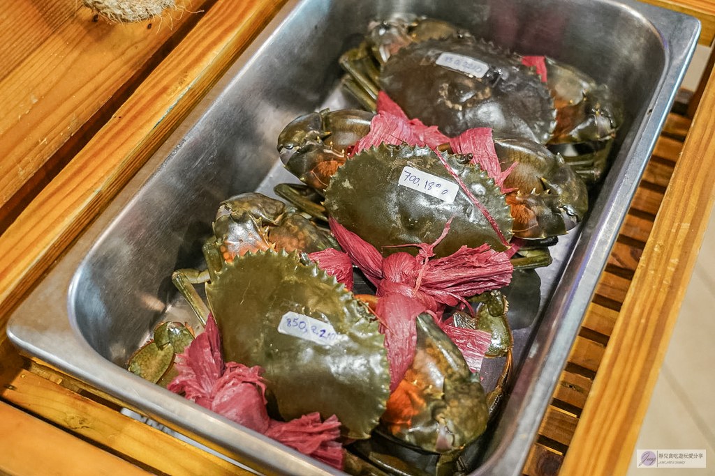 曼谷美食-Savoey 上味泰餐館-Terminal 21必吃排隊泰菜！經典黃金咖哩蟹與大頭蝦冬蔭功 @靜兒貪吃遊玩愛分享