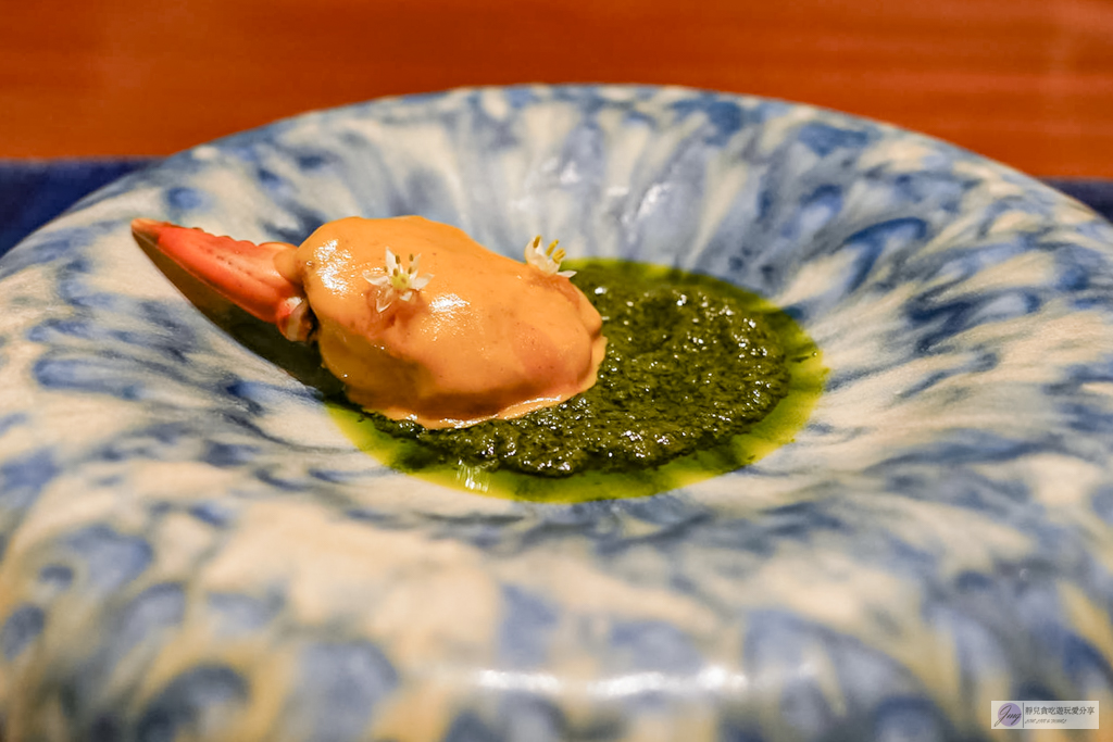 曼谷美食-THARN BANGKOK (ธาร)-泰式精緻料理 Fine Dining，兼具儀式感與飽足感的當代泰菜天花板 @靜兒貪吃遊玩愛分享