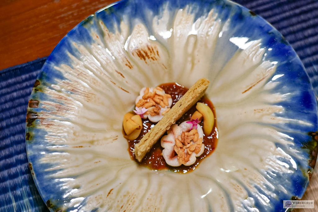 曼谷美食-THARN BANGKOK (ธาร)-泰式精緻料理 Fine Dining，兼具儀式感與飽足感的當代泰菜天花板 @靜兒貪吃遊玩愛分享