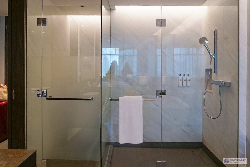 曼谷住宿-曼谷察殿大酒店 Chatrium Grand Bangkok – 輕奢雙床房超大空間!免費接駁車直達Siam商圈 @靜兒貪吃遊玩愛分享 曼谷住宿-曼谷察殿大酒店 Chatrium Grand Bangkok – 輕奢雙床房超大空間!免費接駁車直達Siam商圈 @靜兒貪吃遊玩愛分享
