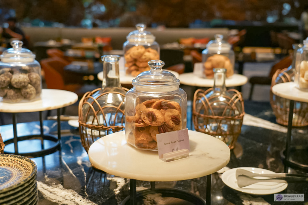 曼谷住宿-曼谷察殿大酒店 Chatrium Grand Bangkok – 輕奢雙床房超大空間!免費接駁車直達Siam商圈 @靜兒貪吃遊玩愛分享 曼谷住宿-曼谷察殿大酒店 Chatrium Grand Bangkok – 輕奢雙床房超大空間!免費接駁車直達Siam商圈 @靜兒貪吃遊玩愛分享
