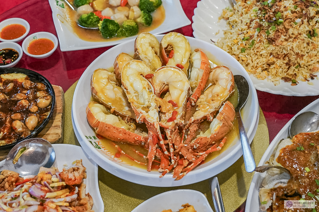 【馬來西亞美食】翡翠園海鮮酒家|在地27年老字號!柔佛州必吃野生龍蝦,大馬最南端海景餐廳 @靜兒貪吃遊玩愛分享 【馬來西亞美食】翡翠園海鮮酒家|在地27年老字號!柔佛州必吃野生龍蝦,大馬最南端海景餐廳 @靜兒貪吃遊玩愛分享