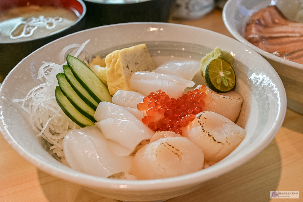 安安生魚小料理-隱藏版高CP值海鮮丼!厚切生魚片、爆料味噌湯免費無限續 @靜兒貪吃遊玩愛分享 安安生魚小料理-隱藏版高CP值海鮮丼!厚切生魚片、爆料味噌湯免費無限續 @靜兒貪吃遊玩愛分享