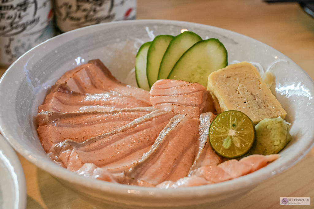 安安生魚小料理-隱藏版高CP值海鮮丼！厚切生魚片、爆料味噌湯免費無限續 @靜兒貪吃遊玩愛分享