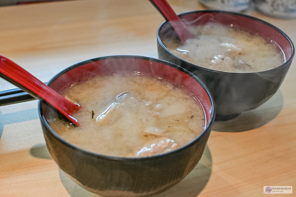 安安生魚小料理-隱藏版高CP值海鮮丼!厚切生魚片、爆料味噌湯免費無限續 @靜兒貪吃遊玩愛分享 安安生魚小料理-隱藏版高CP值海鮮丼!厚切生魚片、爆料味噌湯免費無限續 @靜兒貪吃遊玩愛分享
