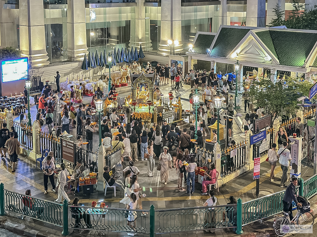 曼谷自由行｜Savoey上味泰餐館 Mercury Ville-捷運直通！現撈活龍蝦、炭火直烤、四面佛周邊首選 @靜兒貪吃遊玩愛分享