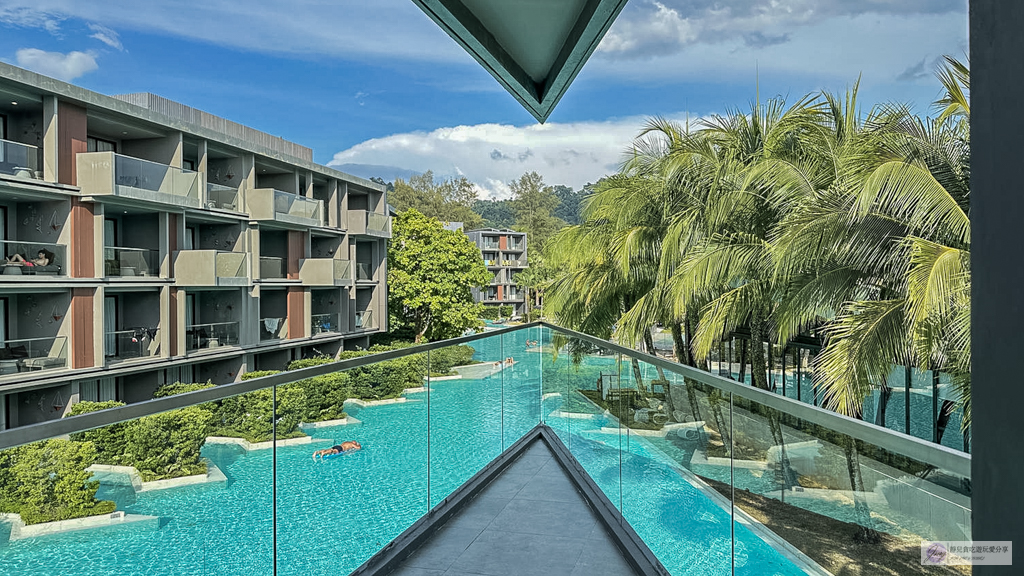 泰國攀牙｜La Vela Khao Lak-絕美幾何泳池！沙灘火舞秀、五星渡假飯店開箱 @靜兒貪吃遊玩愛分享