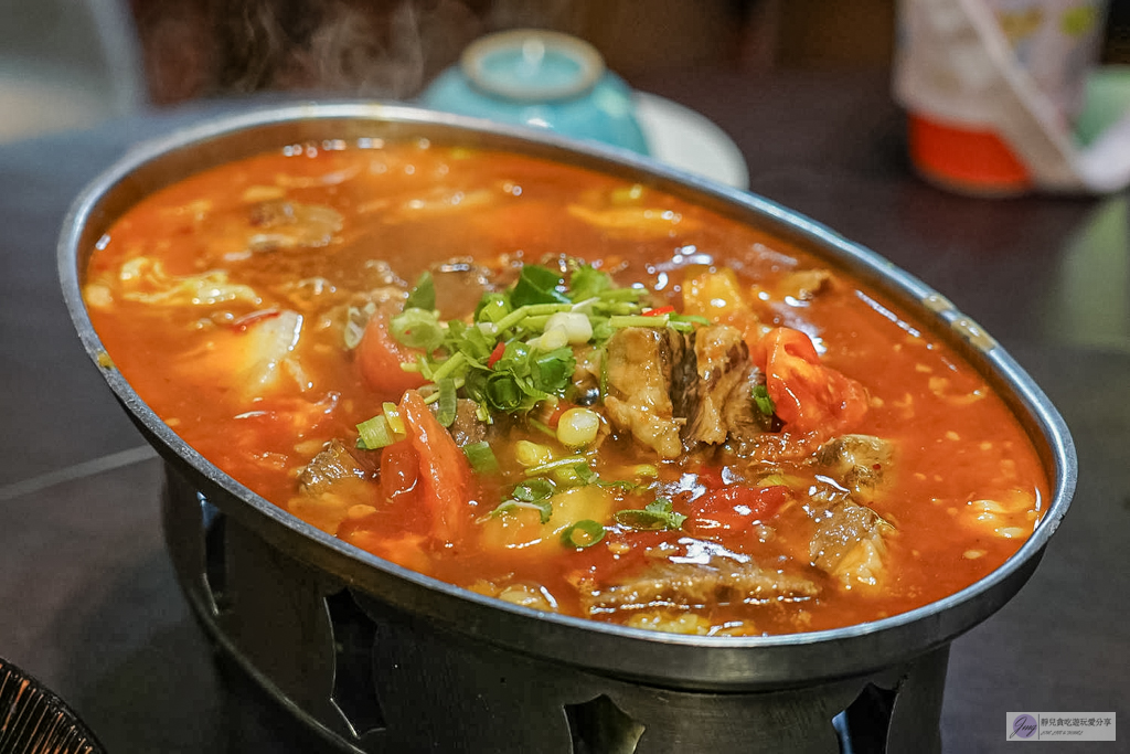 糧園茶藝客家小館-在地30年老字號餐廳!必點金黃白斬土雞、化骨燜鯽魚 @靜兒貪吃遊玩愛分享 糧園茶藝客家小館-在地30年老字號餐廳!必點金黃白斬土雞、化骨燜鯽魚 @靜兒貪吃遊玩愛分享