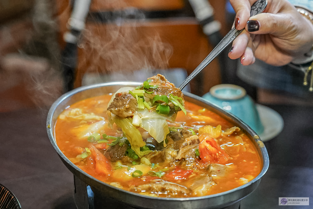 糧園茶藝客家小館-在地30年老字號餐廳!必點金黃白斬土雞、化骨燜鯽魚 @靜兒貪吃遊玩愛分享 糧園茶藝客家小館-在地30年老字號餐廳!必點金黃白斬土雞、化骨燜鯽魚 @靜兒貪吃遊玩愛分享