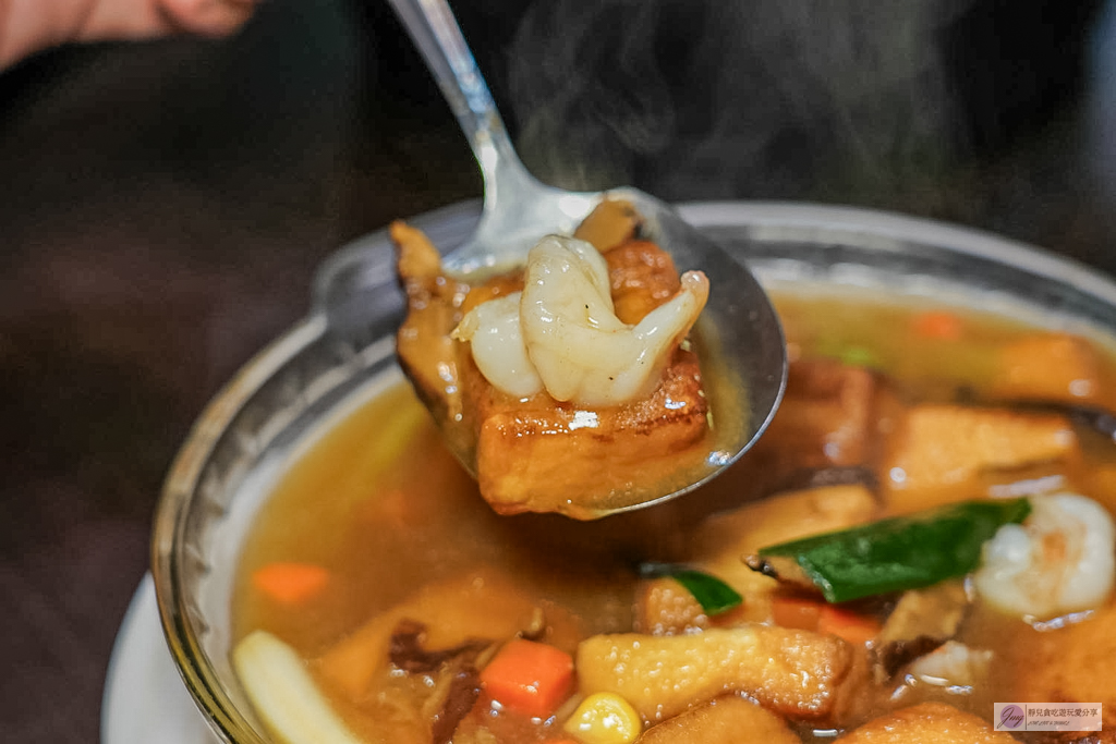 糧園茶藝客家小館-在地30年老字號餐廳!必點金黃白斬土雞、化骨燜鯽魚 @靜兒貪吃遊玩愛分享 糧園茶藝客家小館-在地30年老字號餐廳!必點金黃白斬土雞、化骨燜鯽魚 @靜兒貪吃遊玩愛分享
