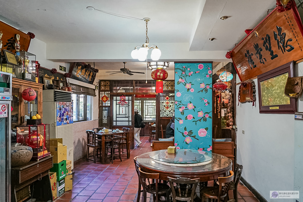 糧園茶藝客家小館-在地30年老字號餐廳!必點金黃白斬土雞、化骨燜鯽魚 @靜兒貪吃遊玩愛分享 糧園茶藝客家小館-在地30年老字號餐廳!必點金黃白斬土雞、化骨燜鯽魚 @靜兒貪吃遊玩愛分享