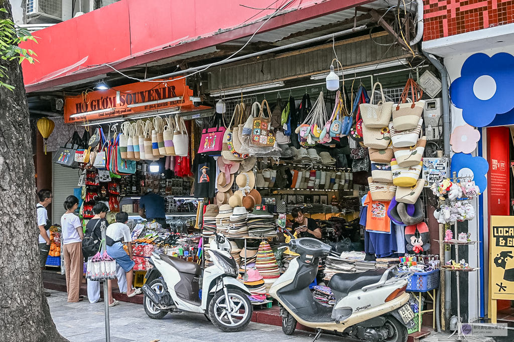 越南旅遊|河內老城區Hanoi Old Quarter-4大必訪景點推薦,火車街、還劍湖、聖若瑟大教堂 @靜兒貪吃遊玩愛分享 越南旅遊|河內老城區Hanoi Old Quarter-4大必訪景點推薦,火車街、還劍湖、聖若瑟大教堂 @靜兒貪吃遊玩愛分享