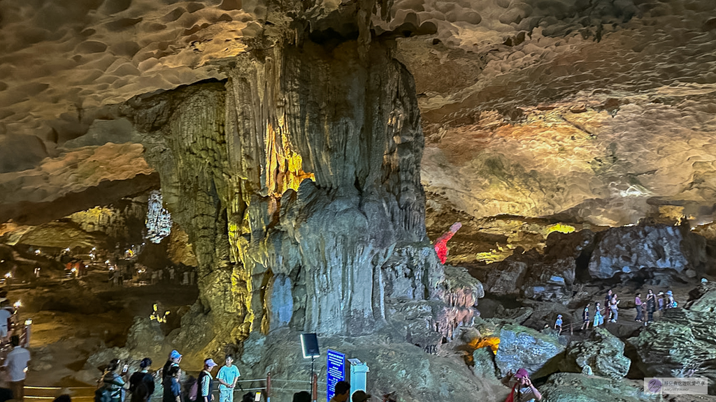 越南旅遊｜下龍灣一日遊-開箱Dolphin Cruise六星級郵輪！坐擁最大海上泳池、DJ日落派對，必去驚訝洞與英雄島 @靜兒貪吃遊玩愛分享