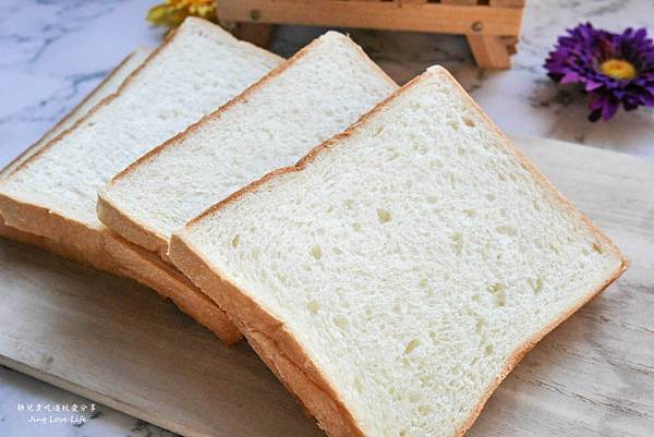 桃園中壢-REAL真‧CAF&Eacute;‧BREAD-輕歐風手作烘焙坊/當日手工製作新鮮歐式麵包 @靜兒貪吃遊玩愛分享