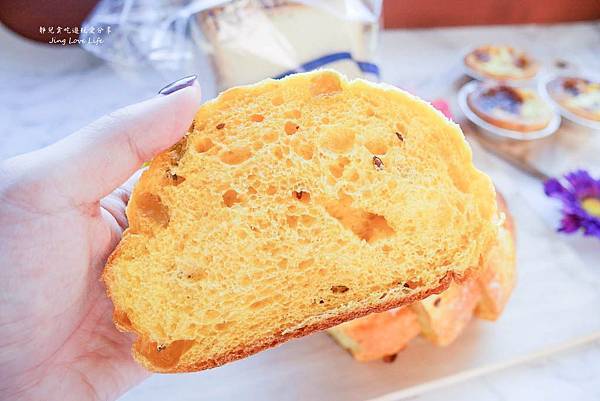 桃園中壢-REAL真‧CAF&Eacute;‧BREAD-輕歐風手作烘焙坊/當日手工製作新鮮歐式麵包 @靜兒貪吃遊玩愛分享