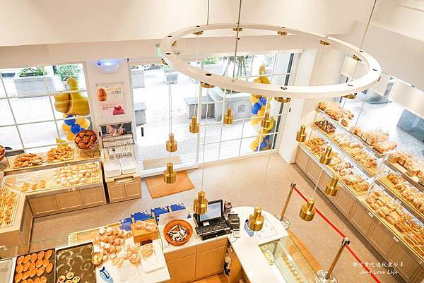 桃園中壢-REAL真‧CAF&Eacute;‧BREAD-輕歐風手作烘焙坊/當日手工製作新鮮歐式麵包 @靜兒貪吃遊玩愛分享